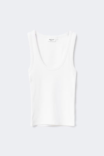 Super stretch scoop neck tank