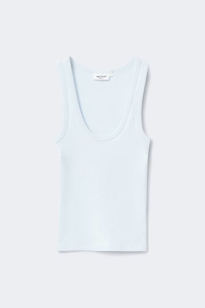 Super stretch scoop neck tank